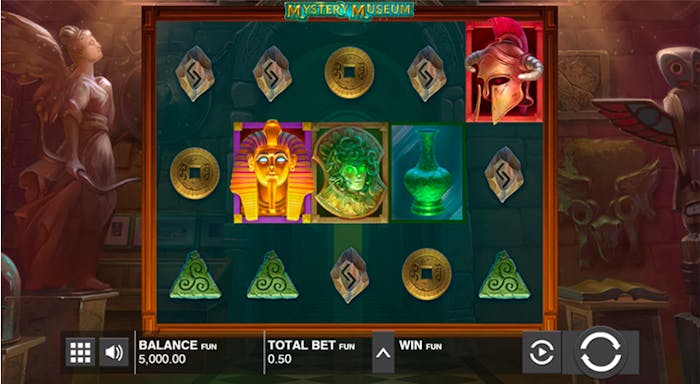 mystery museum stacked wilds feature